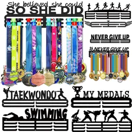フックレールメダルホルダーディスプレイハンガーラックフレームメダルスポーツハンガーとリボンディスプレイホルダーラックオーガナイザーが簡単な吊りバー230830