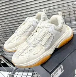 Bone Runner sneaker designer tränare skel skelett skor kvinnor män skor retro sneakers plattform tränare toppkvalitet storlek 35-45