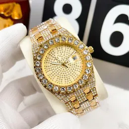 Full Diamond Mens Watches Fashion Design Iced Out Quartz Movement Watch for Men Colorful Stone Splash Waterproof Shinny Under Ligh2851