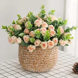 Dekorativa blommor 1buntle Artificial Rose Eucalyptu Leaf Fake Flower Bouquet Floral Arrangement Accessories Home Wedding Decoration