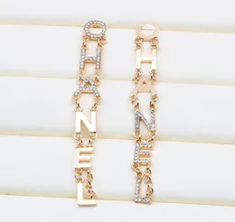 Pendientes colgantes chapados en oro de 18 quilates para mujer Diseñadores de marca Letras geométricas Moda Mujer Pendiente de diamantes de imitación de cristal Boda 8246361