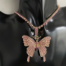 Naszyjnik motyla Temperament Jedno warstwy łańcuch pazurowy Diamentowy naszyjnik z prostą i pełną biżuterii krążkowej
