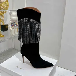 Begum Stiletto Heels Tall Boots Rhinestone مدببة إصبع القدمين على أحذية شرابة المستعمرة أحذية مصممة فاخرة عالية الحذاء من أجل أحذية النساء