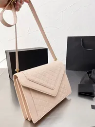 Luxurys çanta tasarımcısı çanta kadın çanta omuz çantası yüksek kaliteli crossbody çanta lüksleri çanta çantaları çanta deri çanta çanta cüzdan makyaj sacoche