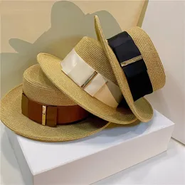 Hochwertige handgemachte Strohhüte mit flacher Oberseite für Damen, Frühling, Sommer, Mode, Fedora-Hut, Urlaub, Strand, Sonnenhut