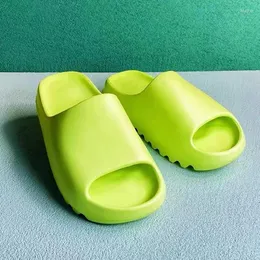 Slippers LLUUMIU Slides Women Designer Sandals 2023 Fluorescent Green Shoes Beach Fashion Original For