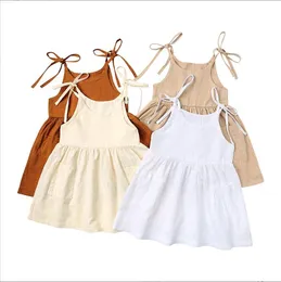 Roupos de designer de bebê Meninas Vestidos de suspensório Crianças Summer Off ombro Princesa vestido de vestido de moda Selas sólidas bolso bolso de verão BC338