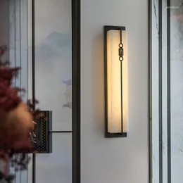 Lampy ścienne nordycka lampa łóżka wystrój kuchni Smart Merdiven Nowoczesne wykończenia Kryształowe kinkietowe oświetlenie Szklane kinkiety