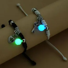 Tennisarmband Kirykle 2023 Lover's Armband Luminous Bead Leaf Pendant For Men Women Student smycken flätat repkedja par