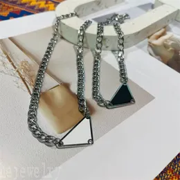 Hip hop womens luxury designer necklaces for teen girls trendy tiktok enamel white triangle tag classical letters pattern chains pendant mens necklace ZB011 E23