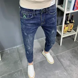 Jeans da uomo Primavera Autunno Hip Hop Slim Elegante Boyfriend Stretch Luxury Cargo Strappato Denim Designer Brand Uomo Pantaloni lunghi conici