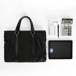 Briefases Messenger Bag Men Document 2023 Trend Laptop Sacos para Bolsas de Caso Bolsas Cases Designer Crossbody Menbriefcases