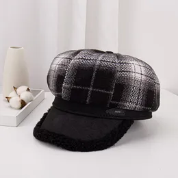 Berets 2023 Fashion Warm Plaid Curved Lamb Lamb Cashmere Hat Orduction Girl Spring Autumn Retro Britis British Closing Cling Cap Cap Art