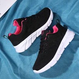 Designer Women Spring Breattable Running Shoes Black Purple Black Rose Red Womens Outdoor Sports Sneakers Color24
