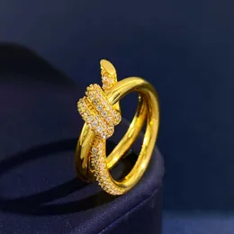 Hot sales Knot knot ring Gu ailing Song Yis same niche design fashion light luxury diamond inlaid double kink female
