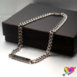 Pendant Necklaces 2022ss Silvery 1017 ALYX 9SM ID Necklace Men Women 1 1 High Quality Chain ALYX Necklaces Stainless Engraved Letters Chain T230302