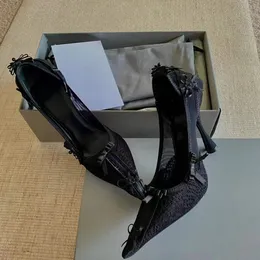 Sandały Mesh Bow Stiletto Obcasy Seksowne niszowe pompki wzorne cienki pięta spiczaste palce palec palecowe czarne buty zapatos de mujer ladies 230302