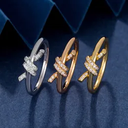 Designer V Gold Tiffay Knot Rope Ring Damen Bow High Edition Light Luxury Sense Paar