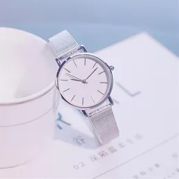 Wristwatches Simple Fashion Casual Ladies Watch Exquisite Unique Steel Mesh Strap Breathable For Women Suitable Daily Leisure 2023