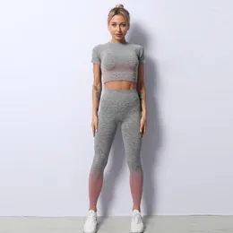 Active Sets Top Deportivo Manga Larga Mujer Two Piece Womens Outifits Seamless Short Sleeve Crop Tops Sports Leggings Set