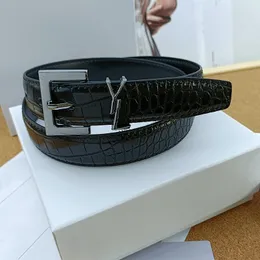 Designer Belt luxury women belt designer business style belt Metallic feeling Fashion Leisure temperament versatile material leather belts very nice