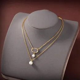 Brev Desingers Luxurys Pendant Halsband Luxur Design Löstbar halsband Gift Classic Womens Mens Fashion Designer smycken med 2479