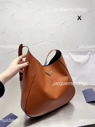 Büyük deri omuz çanta çeliği çapraz vücut çantaları tasarımcısı lüks nappa prad üçgen kova totes alışveriş çantaları safifiano pochette bayan çanta boyutu 34-27cm