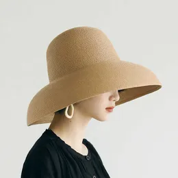 Wide Brim Hats Women Straw Hat Female Summer Large Brim Sun Hats Retro Hepburn Holiday Foldable Beach Sun Protection Hats J230301