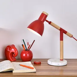 Tafellampen arm bureau lamp massief houten ontwerper Koreaanse kleine lampara led escritorio moderne creatieve mode luminaria de mesa