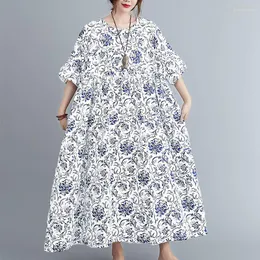 Robes de soirée bleu blanc porcelaine imprimé Vintage robe à manches courtes été coton lin femmes 5XL lâche décontracté