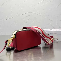 Crossbody Çantalar Tasarımcı Çanta Kadın Geniş Omuzlar Strap Çanta Moda Kamera Çantası Eşleşen Messenger Cross Vücut