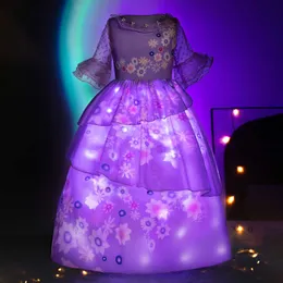 Flickans klänningar uporpor Encanto Come Princess Led Light Up Dress Glamour Girl Cosplay Isabela Mirabell Carnival Christmas Birthday Party Gown