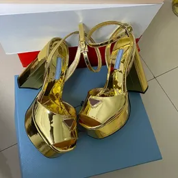 Altın Ayna Deri Sandalet Gerçek İpek Açık Toe Platform Pompa Kalın Yüksek Topraklı Sandalet Kadın Lüks Tasarımcı Resmi Ayakkabı Akşam Fabrika Ayakkabı Zapatos Mujers