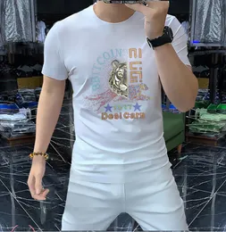 2023 T-shirt da uomo Estate Hot Diamond T-shirt a maniche corte Moda uomo Mezza manica europea da uomo Top Versatile Moda Girocollo Camicia