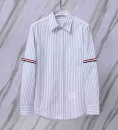 قمصان الرجال ملابس 2023 العلامة التجارية للرجال مصممين القمصان القمصان بلوزات كاميس دي هومبر توبس غير الرسمي الأزياء الطويلة.