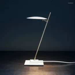 Lampy stołowe lampa sypialnia globe tete de lit glass tiffany luminaria infantil akryl ręcznie robiony