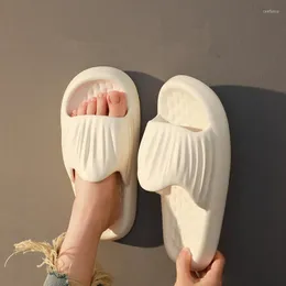 Hausschuhe Dicke Sohle Weibliche Badezimmer Paar Sandalen Sommer Haushalt Anti-slip Weichen Boden Stille Bad Männer