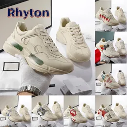 Designerskie buty na co dzień Męskie damskie grube Rhyton Leather Printed Sneaker Luksusowe blokujące logo myszy Split Printed Platform Shoe Beżowe płócienne skórzane buty sportowe