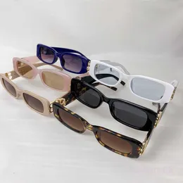 23ss Sunglasses Fashion Small Rectangle Bb Women Men Brand Design Ladies Skinny Outdoor Shopping Shade Retro