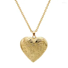 Pendant Necklaces Fashion Carved Heart Necklace With Po Frame Locket Romantic Collier For Women Gold Neck Chain Valentine's Day Gift