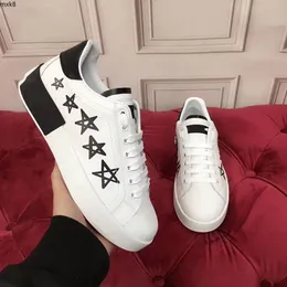 Chegada sapatos casuais branco preto vermelho moda homens mulheres couro respirável sapatos abertos baixos tênis esportivos hc mxk81920001