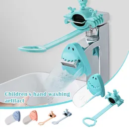 Küchenarmaturen Cartoon Wasserhahn Extender Wasserführung Rutschen Spritzwassergeschützte Wasserdüse Extender Waschbecken Griff Extender J230303