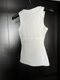 Kadın üstleri tişörtler örgüler tees düzenli kırpılmış tank üst pamuk jersey tankları işlemeli pamuk bağı anagram şort tasarımcı takım elbise 120
