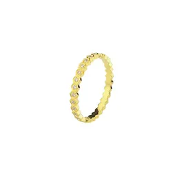 Nişan Yüzüğü Aşk Yüzük Tasarımcı Yüzük Partisi Evlilik Yıldönümü Hediye Paslanmaz Çelik 18K Altın Kaplama Klasik Mücevherat
