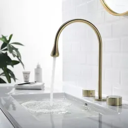 Banyo lavabo muslukları lüks pirinç musluk 3 delik 2 tutamak fırçalanmış altın havza karıştırıcı musluk üst kaliteli soğuk su bakır