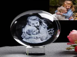 Nyhetsartiklar Personlig Glass PO Ball Anpassad lasergraver Globe Home Decor Crystal Picture Sphere Birthday Gift2344337