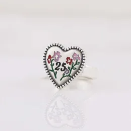 60% rabatt 2023 Ny lyxig högkvalitativ modesmyck för Series Ring Silver Flower Digital Par Ring Valentine's Day Gift Anniversary
