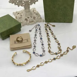 Modekollektion 2023 Neuer luxuriöser, hochwertiger Modeschmuck für neue Gänseblümchen-koreanische einfache vielseitige Ins-Stil-Halskette, Armband, Ring