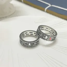 70% de desconto em 2023 nova jóias de moda de alta qualidade de luxo para padrões de prata gravado Hollow Out Par de dois pares de ring high