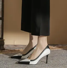 Topuk Tasarımcı Kadın Stiletto Siyah Beyaz Karışık Renk Düğün Nedime Elbise Orijinal Deri Slip-On Seksi Lady Saçlı 4685